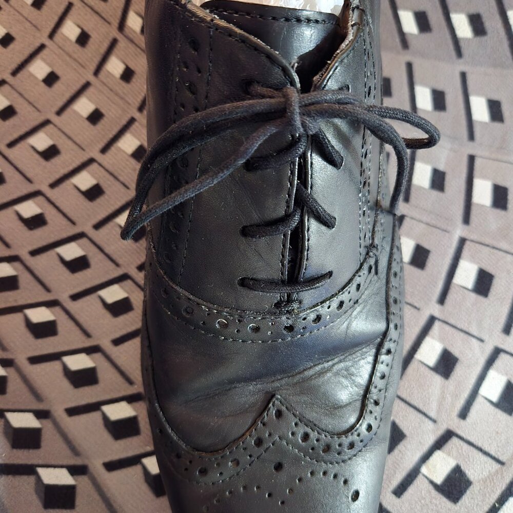 Dockers Wing Tip  Dress Shoes  Business Casual Size 12 USA